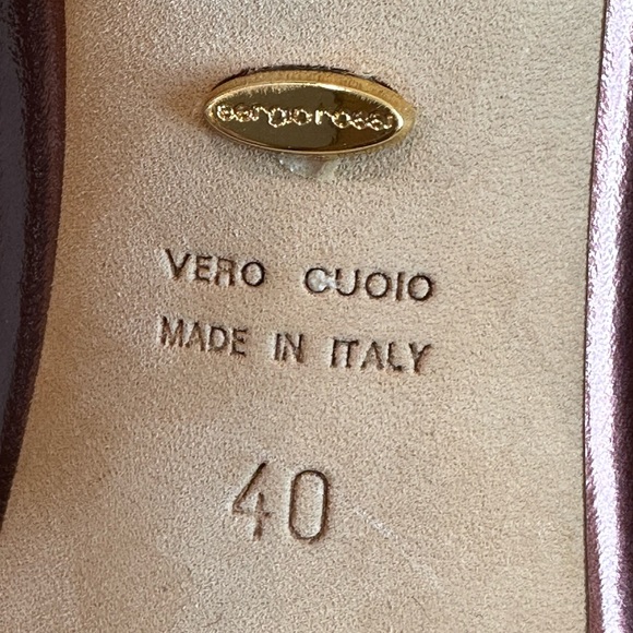 SALE SERGIO ROSSI GODIVA Red Dark Metallic Bronze Patent Leather Point Toe Pumps - Picture 4 of 12